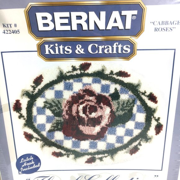 Bernat Cabbage Roses Latch Hook Rug Kit Vtg - Picture 5 of 14